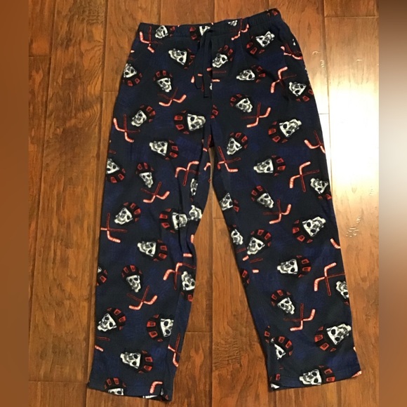 Joe Boxer Pajama Pants with Matching Shirt - Picture 2 of 6